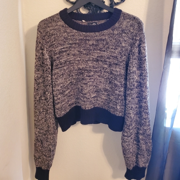 Cheap Monday sweater - Picture 1 of 3
